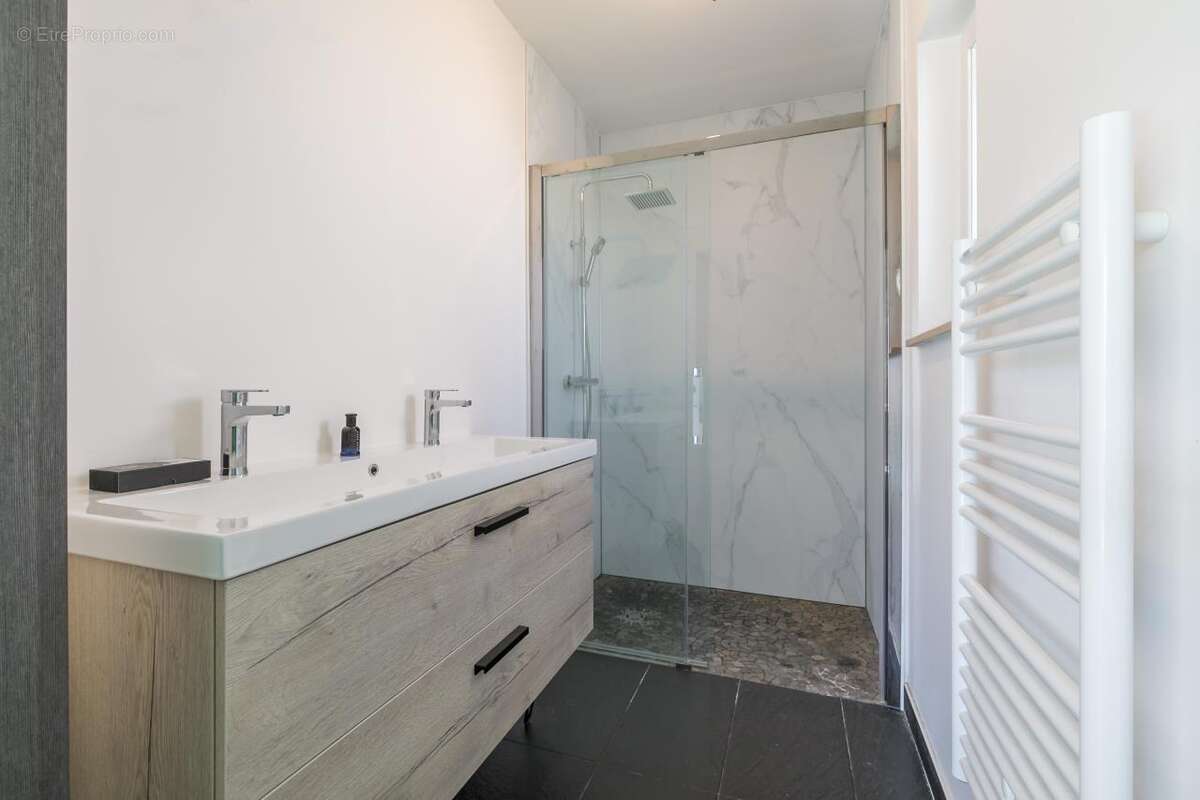 Maison à VELARS-SUR-OUCHE