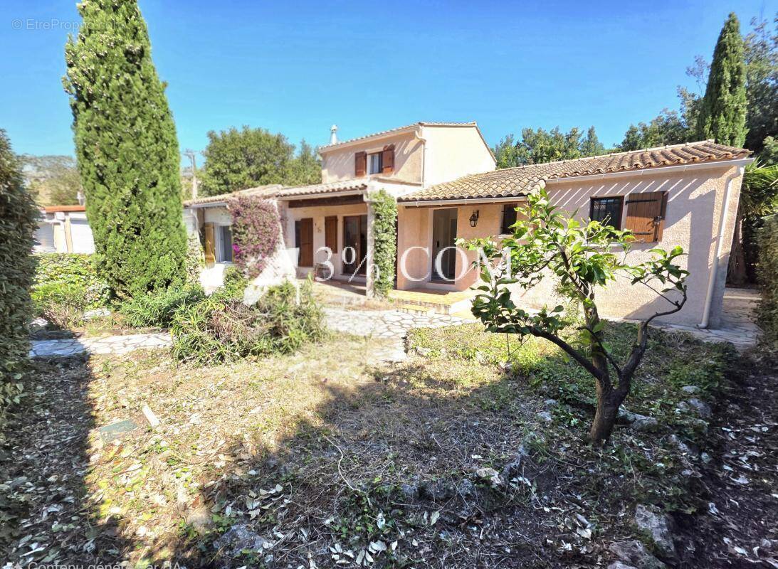 Maison à SAINT-RAPHAEL