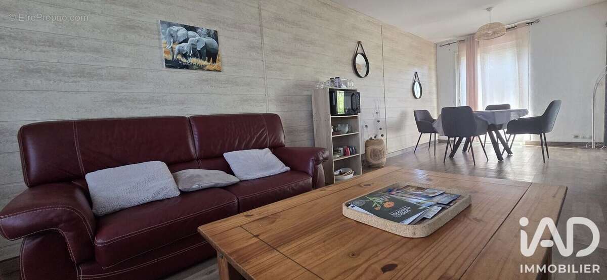 Maison 70 m² à Nuaille  - photo 7