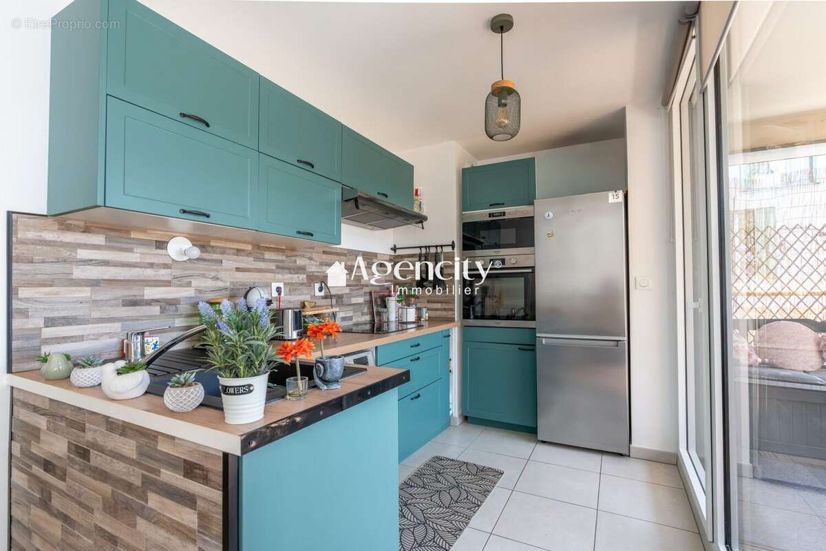 Appartement à TORCY