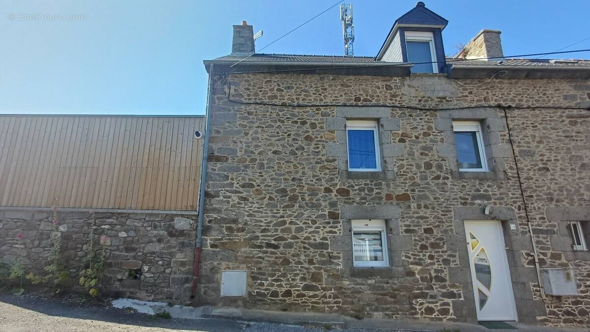 Maison 113 m² à Ploufragan  - photo 1