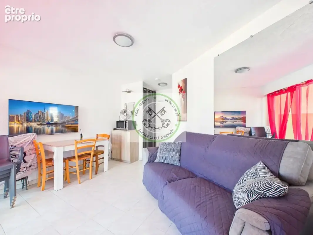 Appartement  meublé 2 pièces rénové avec vue mer et port - photo 7