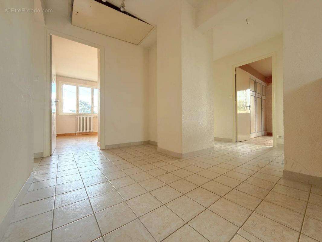 Maison à POLLIONNAY