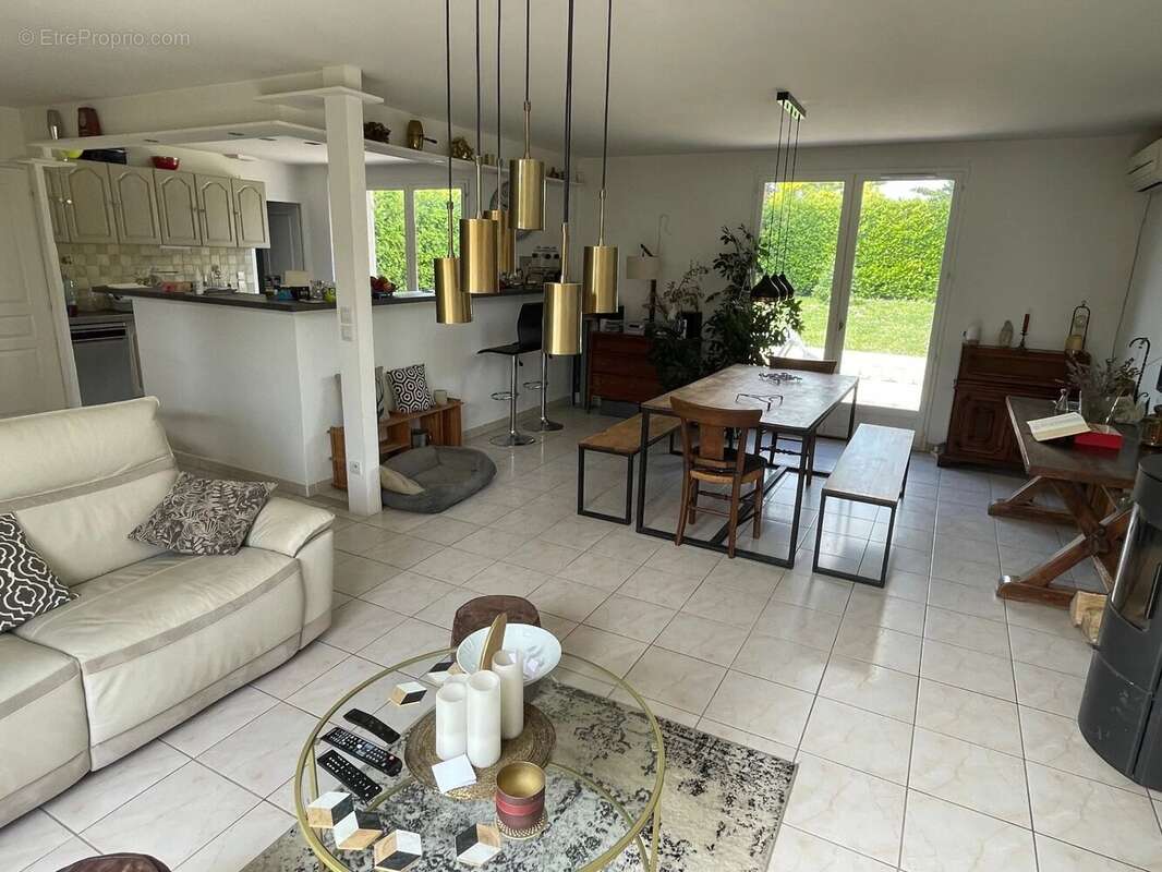 Maison à VILLENOY
