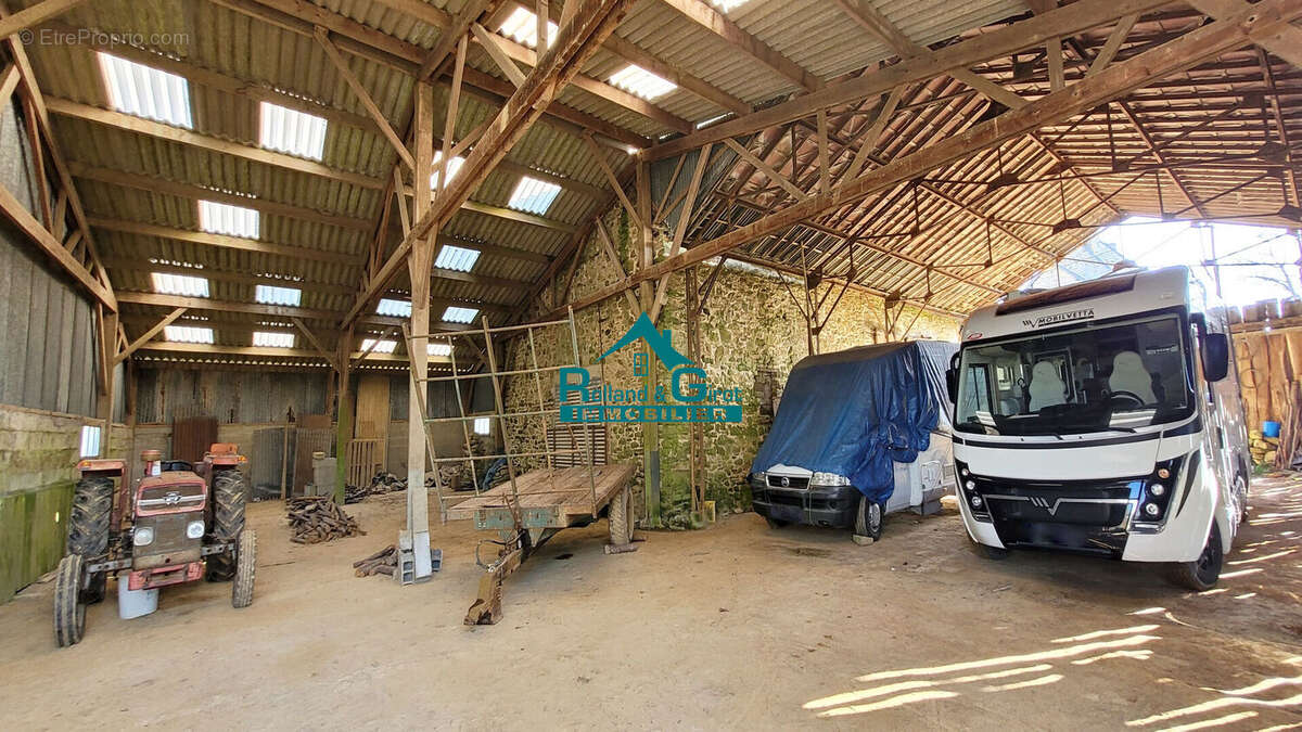 Appartement à LA BOUEXIERE