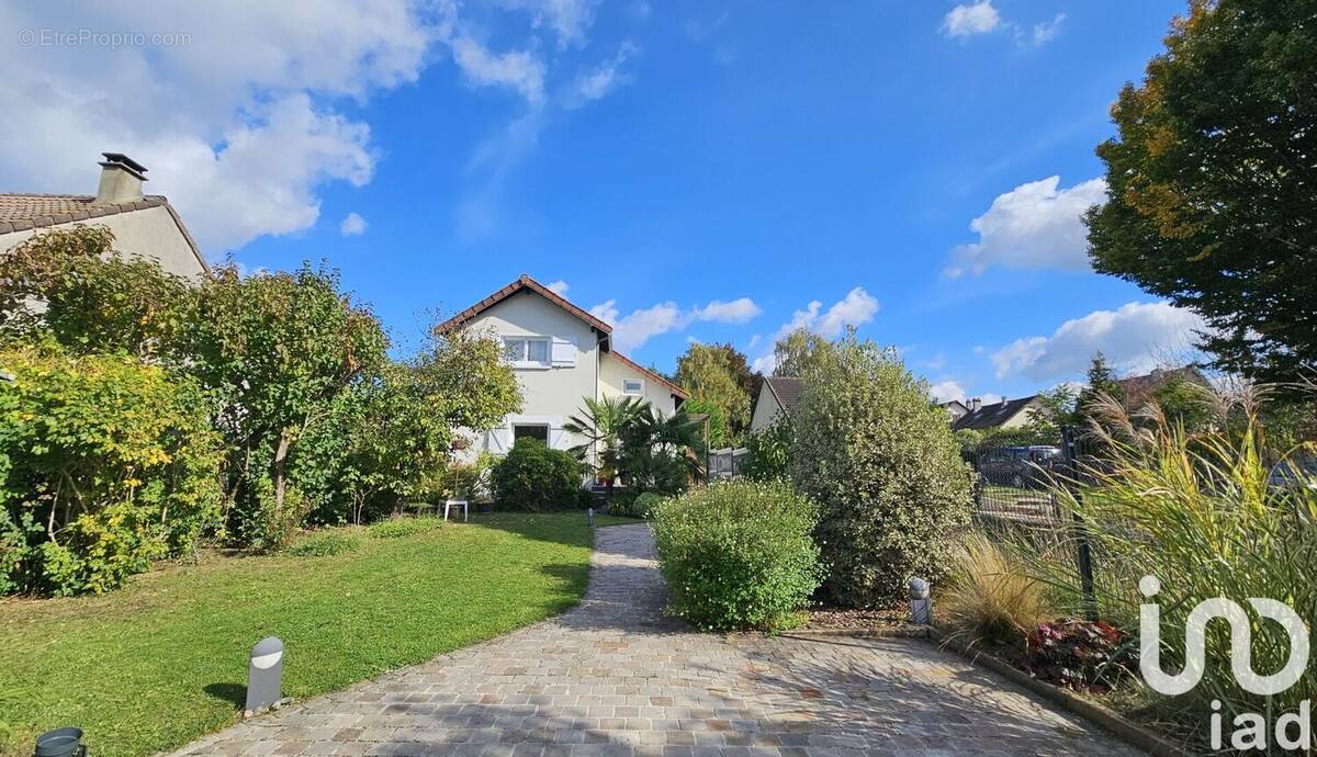 Photo 1 - Maison à NOISEAU