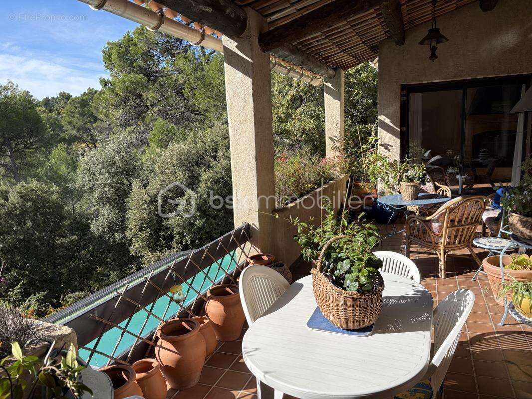 Maison à PIERREVERT