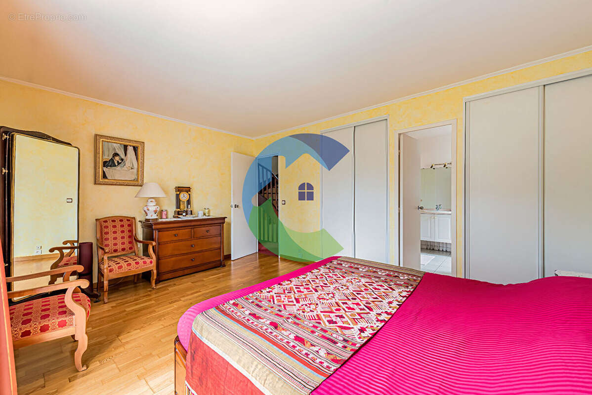 Maison Epinay Sur Orge 7 pièce(s) 170 m2 - photo 6