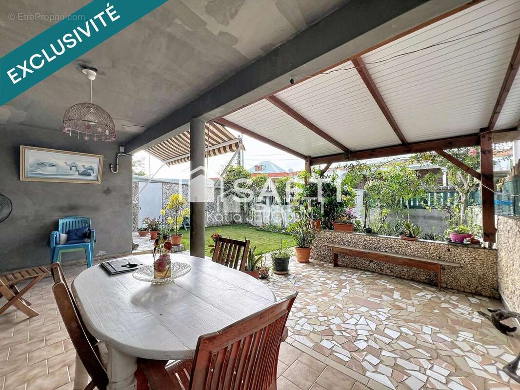 Maison 105 m² à Sainte-Anne  - photo 2