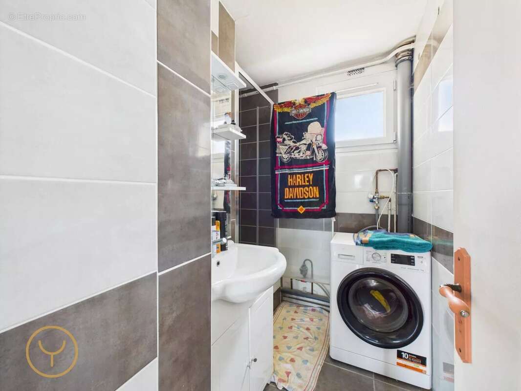 Appartement à LA CHAPELLE-SAINT-LUC