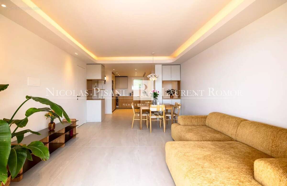 Appartement à VILLEFRANCHE-SUR-MER