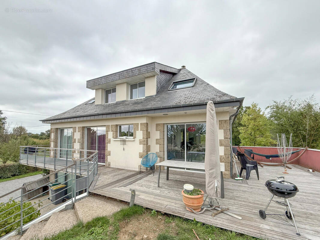 AUFFRAY 1 - Maison à L&#039;HERMITAGE