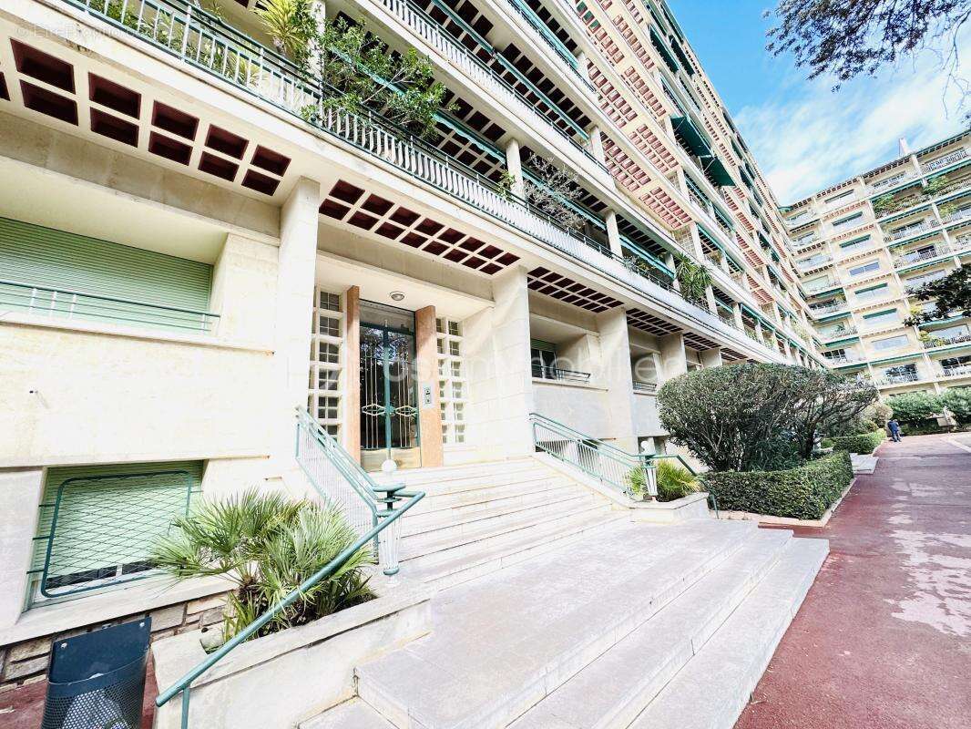 Appartement à MARSEILLE-8E