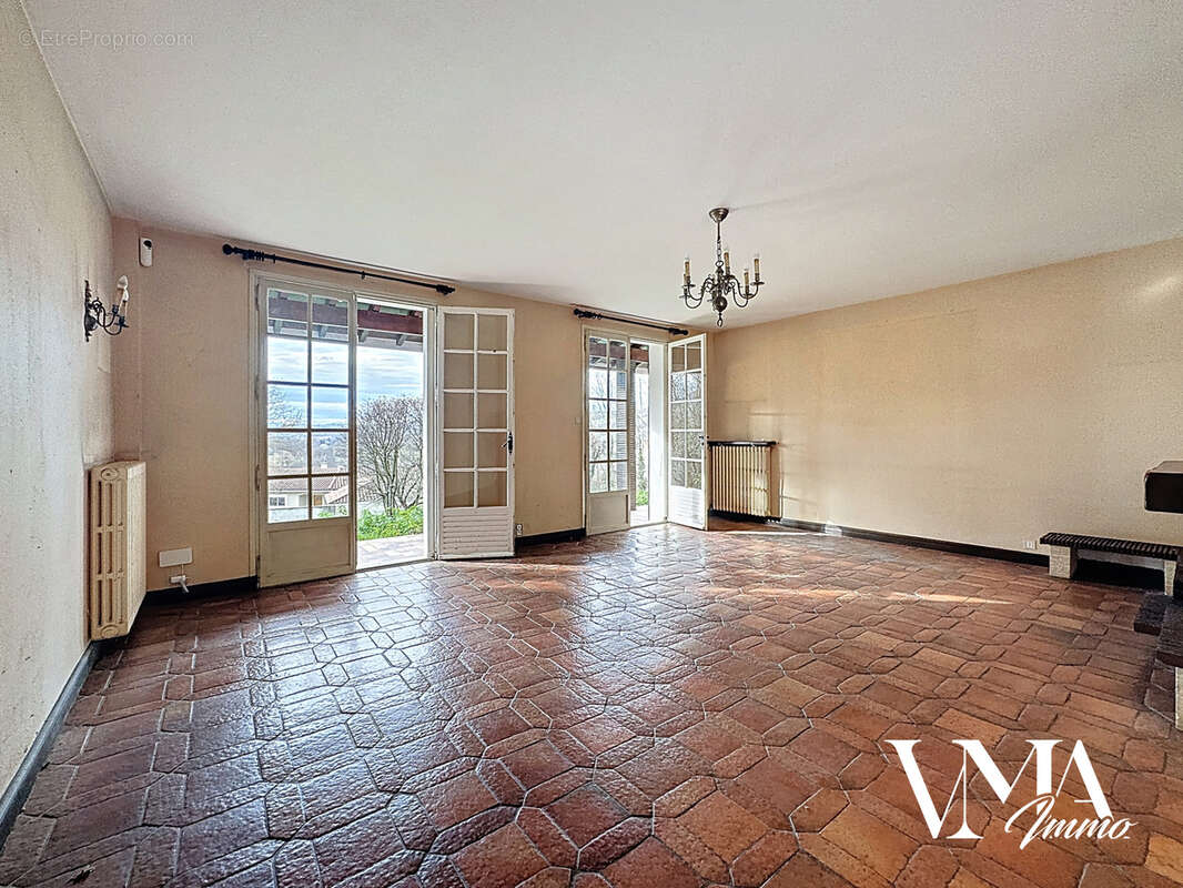 Maison à SAINTE-FOY-L&#039;ARGENTIERE