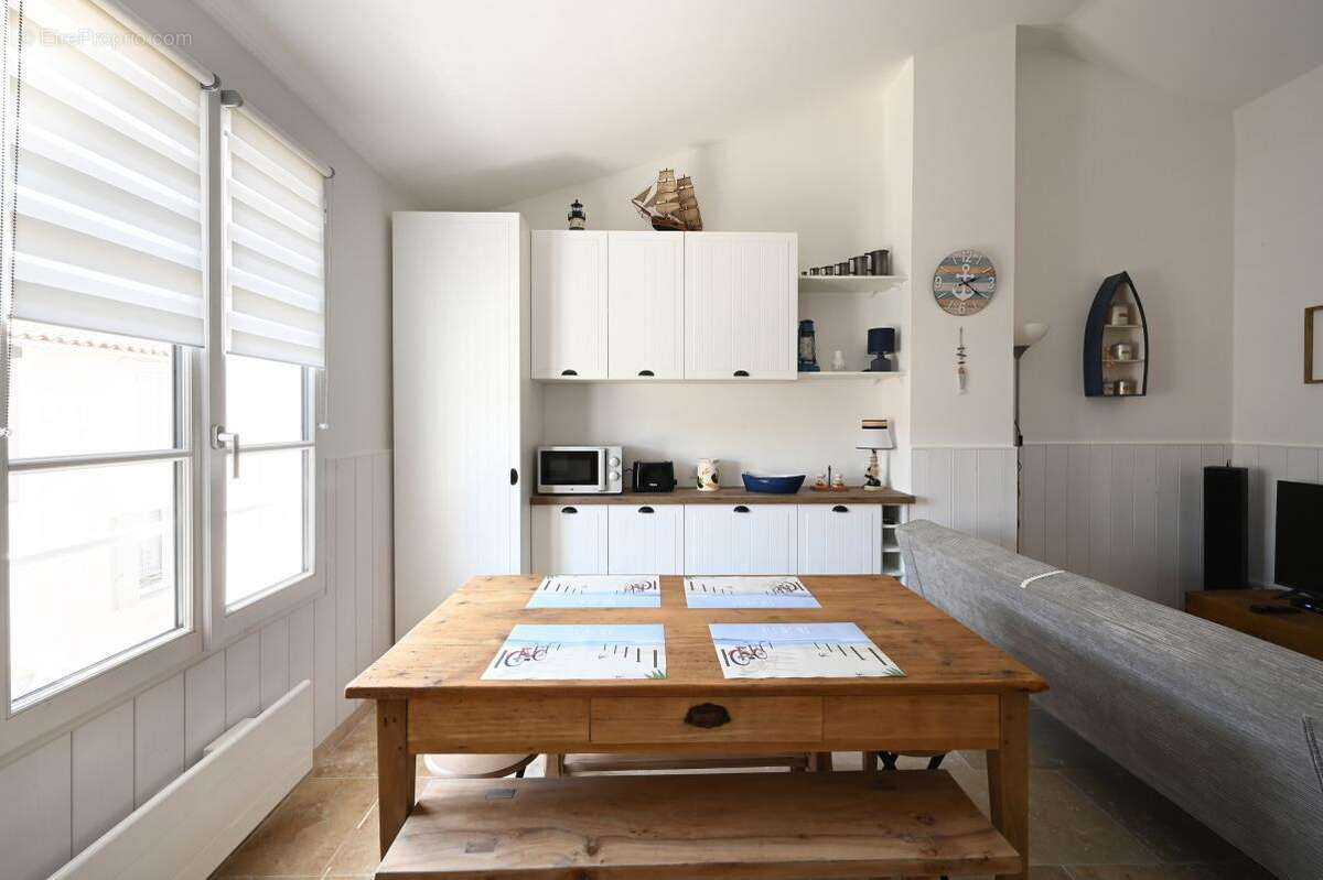 Maison à SAINT-MARTIN-DE-RE