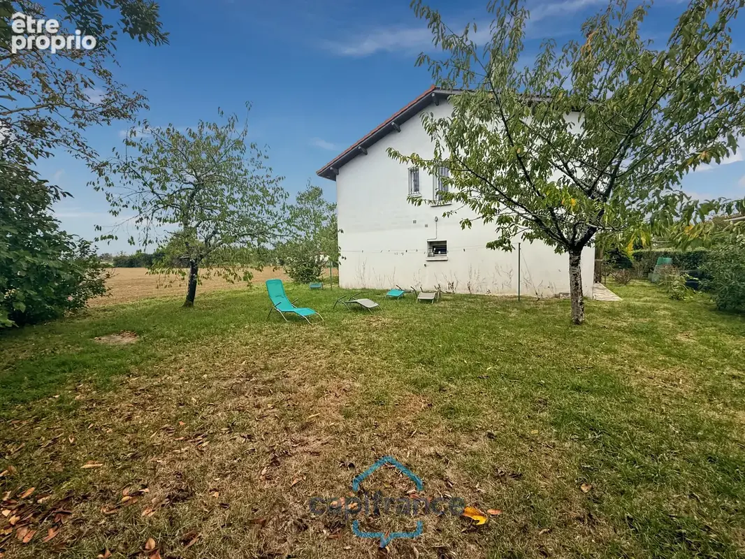 Dpt Gers (32), à vendre BARCELONNE DU GERS belle maison T5 de 105 m² habitables sur 2 niveaux + garage sur 617 m² de terrain, au - photo 14
