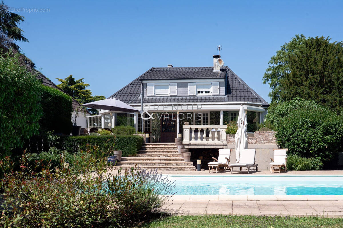 Maison à HEILLECOURT