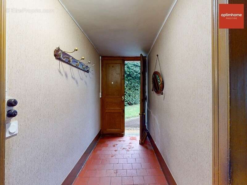 Maison à CORMEILLES