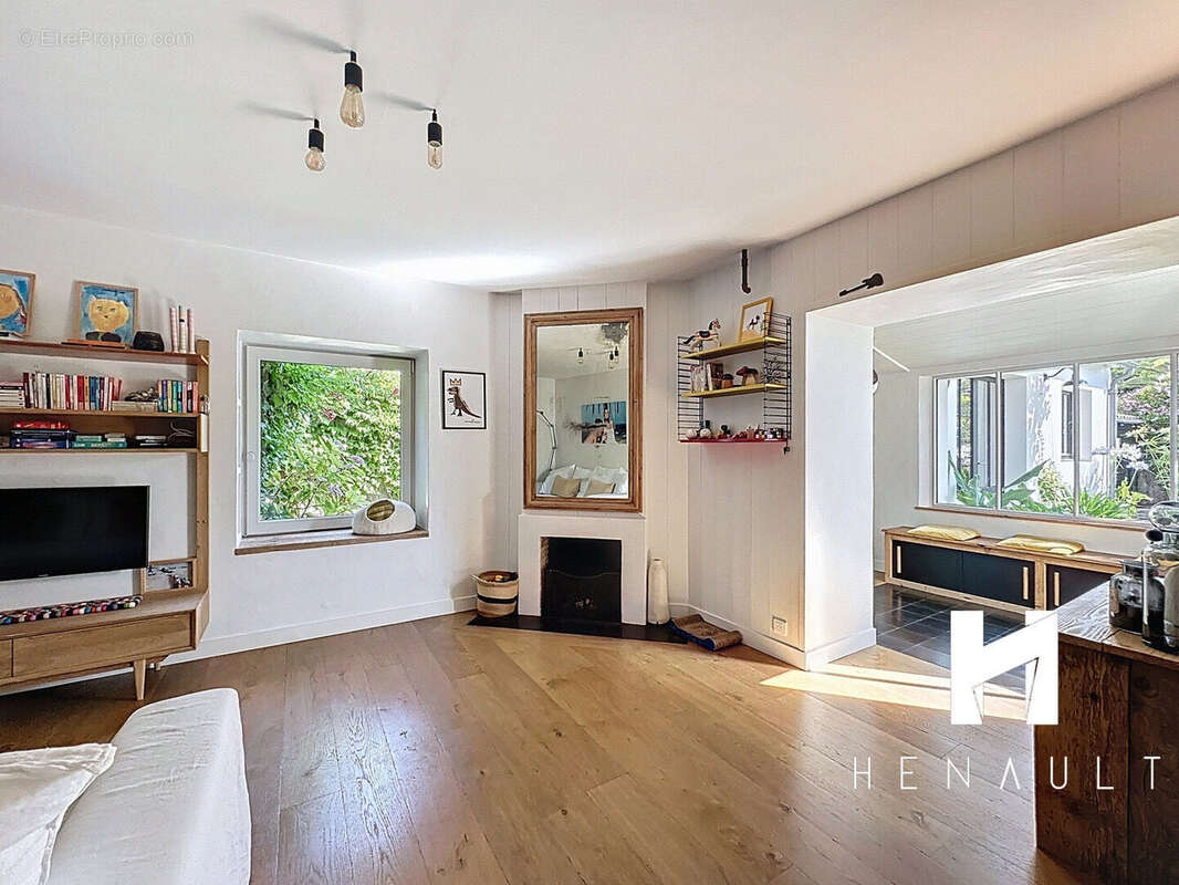 Maison à LA COUARDE-SUR-MER