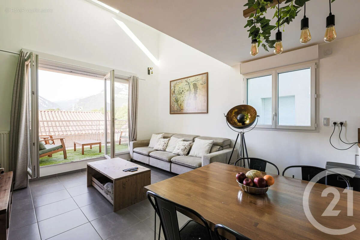 Appartement à CLAIX