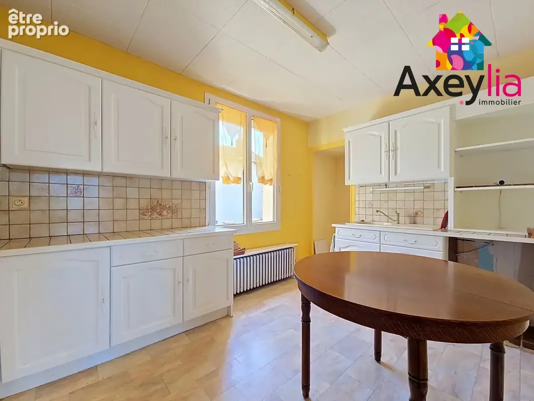A vendre - roanne - maison sur sous sol avec grand garage independant - photo 4