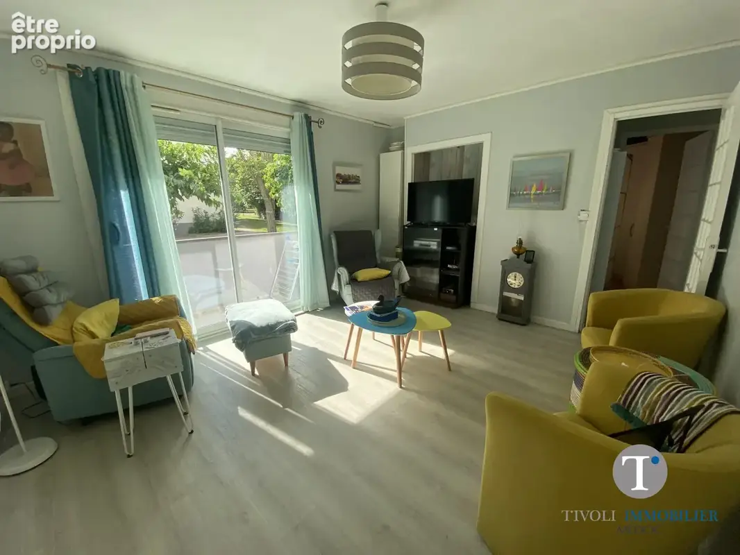 Appartement 64 m² à Merignac  - photo 2