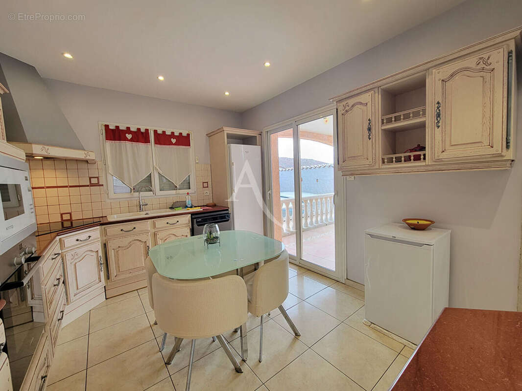 Maison à LATOUR-BAS-ELNE