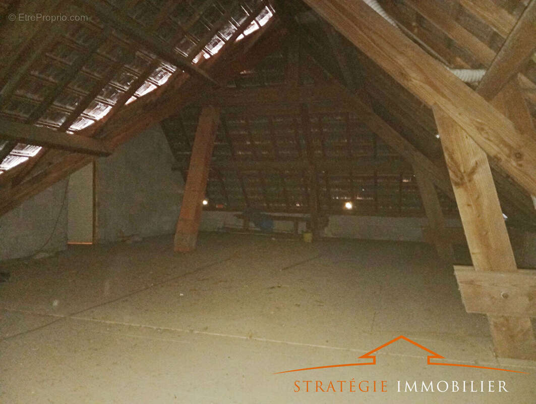 JONCY, maison 97 m2 avec terrain - photo 12