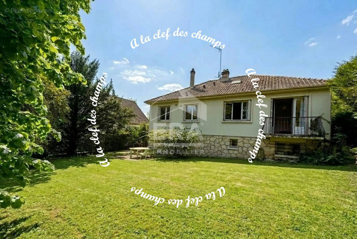 Maison à BURES-SUR-YVETTE