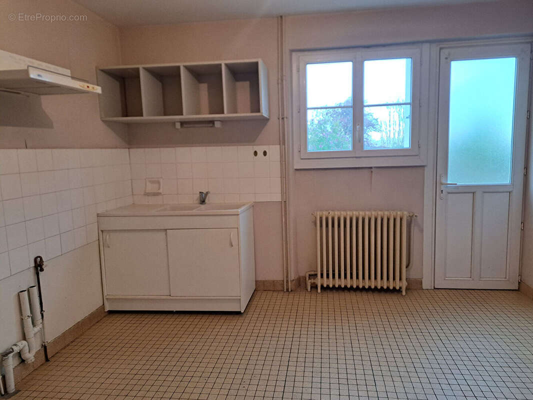 Maison à CHATELLERAULT