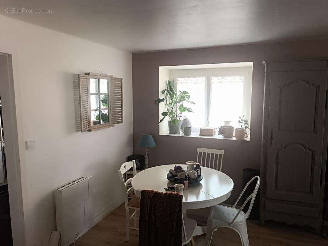 Maison à MESLAN