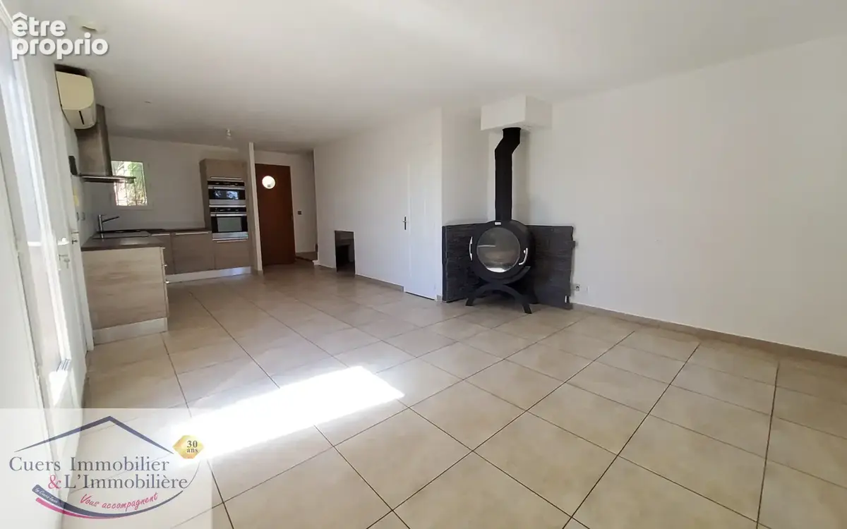 CUERS, VILLA T3 avec garage - photo 5