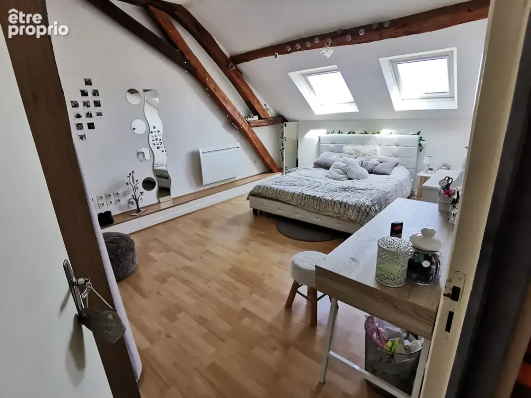 Immeuble + maison -  mehun sur yèvre. - photo 13