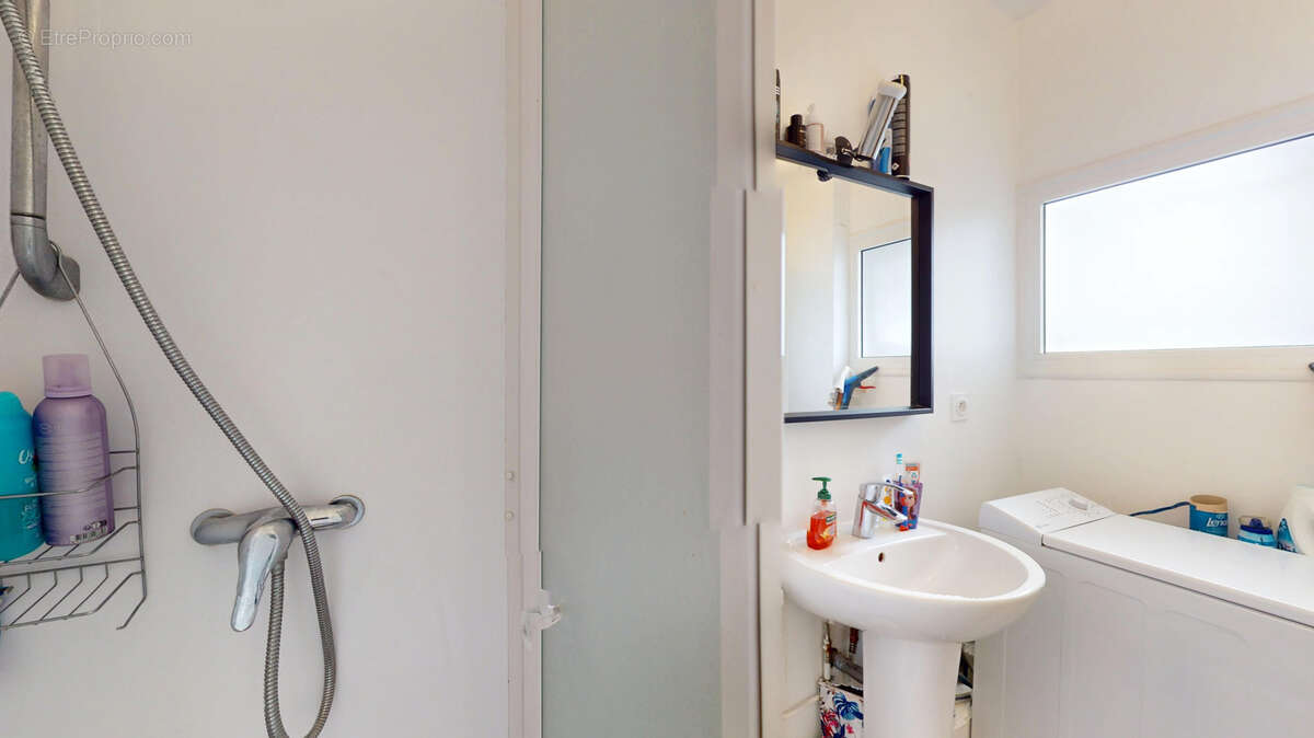 Appartement à PEYMEINADE