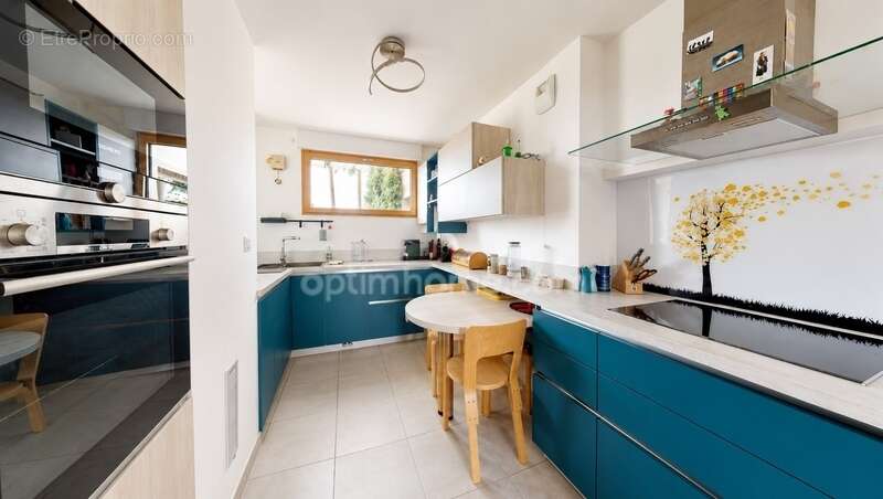 Aubervilliers (93) - front populaire - 5 pieces - 3 chambres - 110m2 - beaux volumes - lumineux - etage eleve - vue degagee - te - photo 11