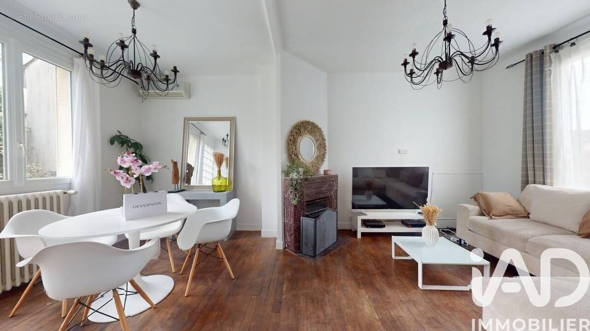 Photo 1 - Maison à VERSAILLES