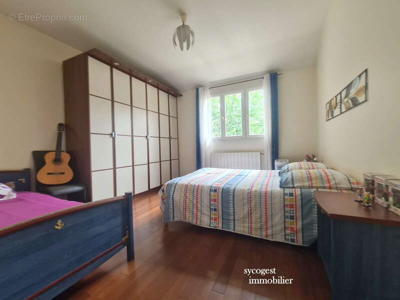 Maison à NOISY-LE-SEC