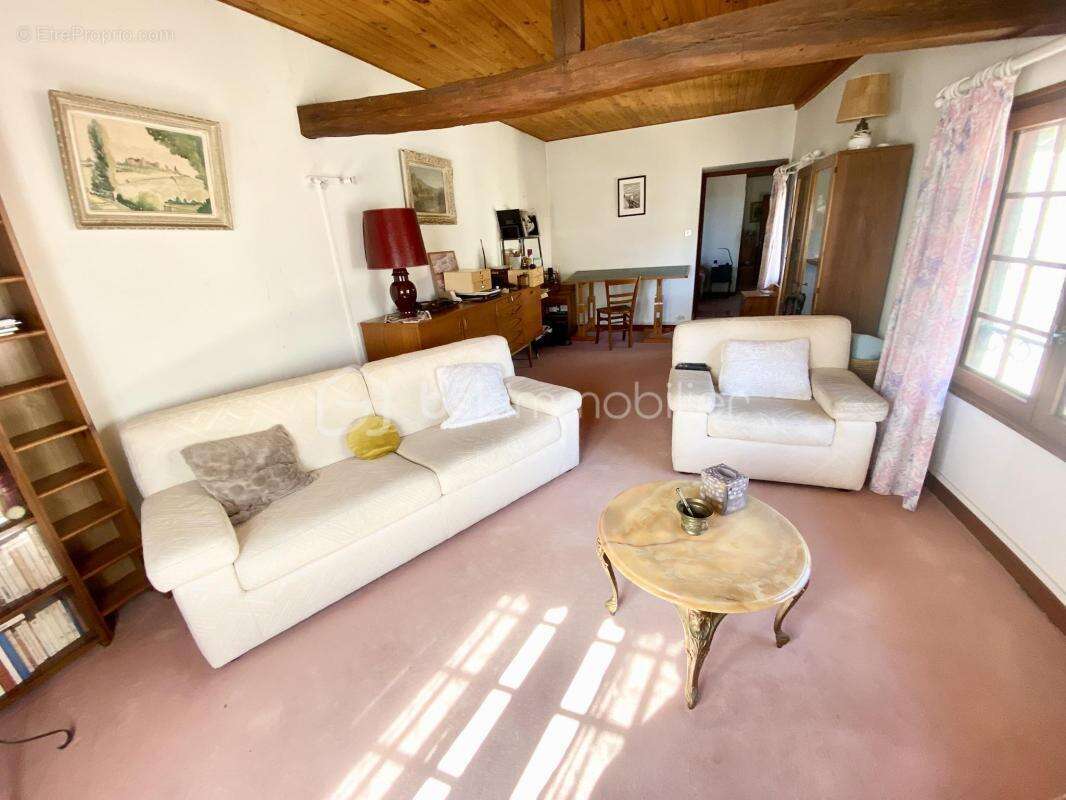 Maison à GISSEY-SUR-OUCHE