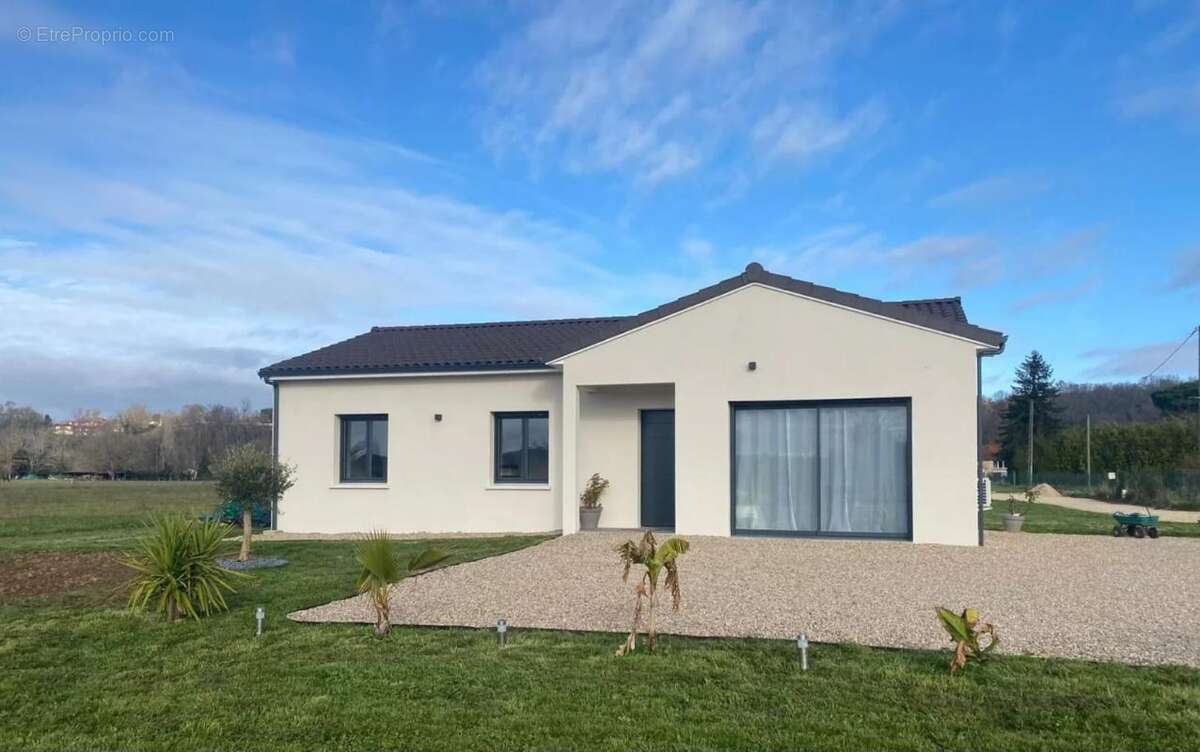 Maison à SAINT-GERMAIN-ET-MONS