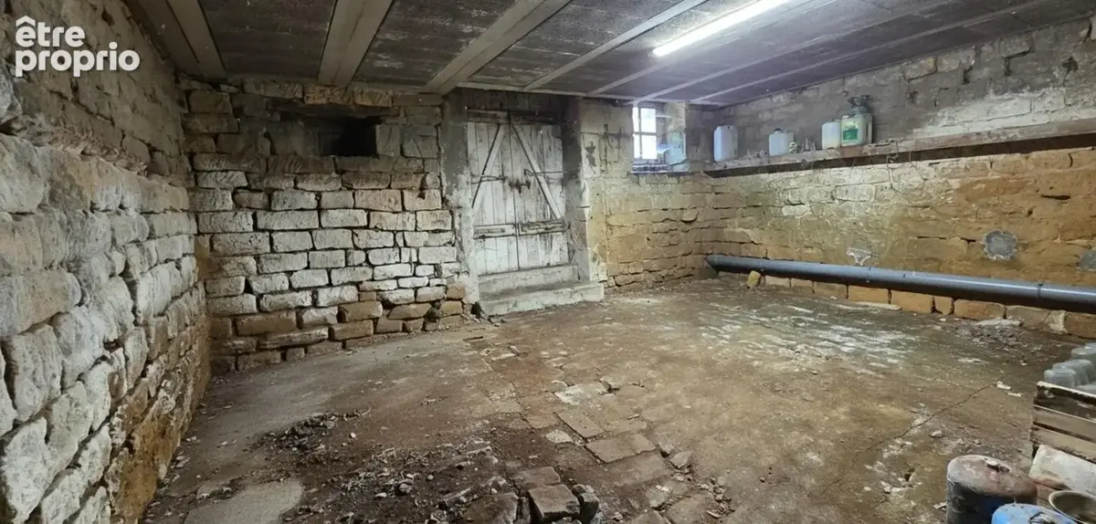Maison familiale en pierre de 196 m² - petit failly– 4 chambres  – pièce de vie de 73 m² – près de 1 600 m² de foncier – grange  - photo 18