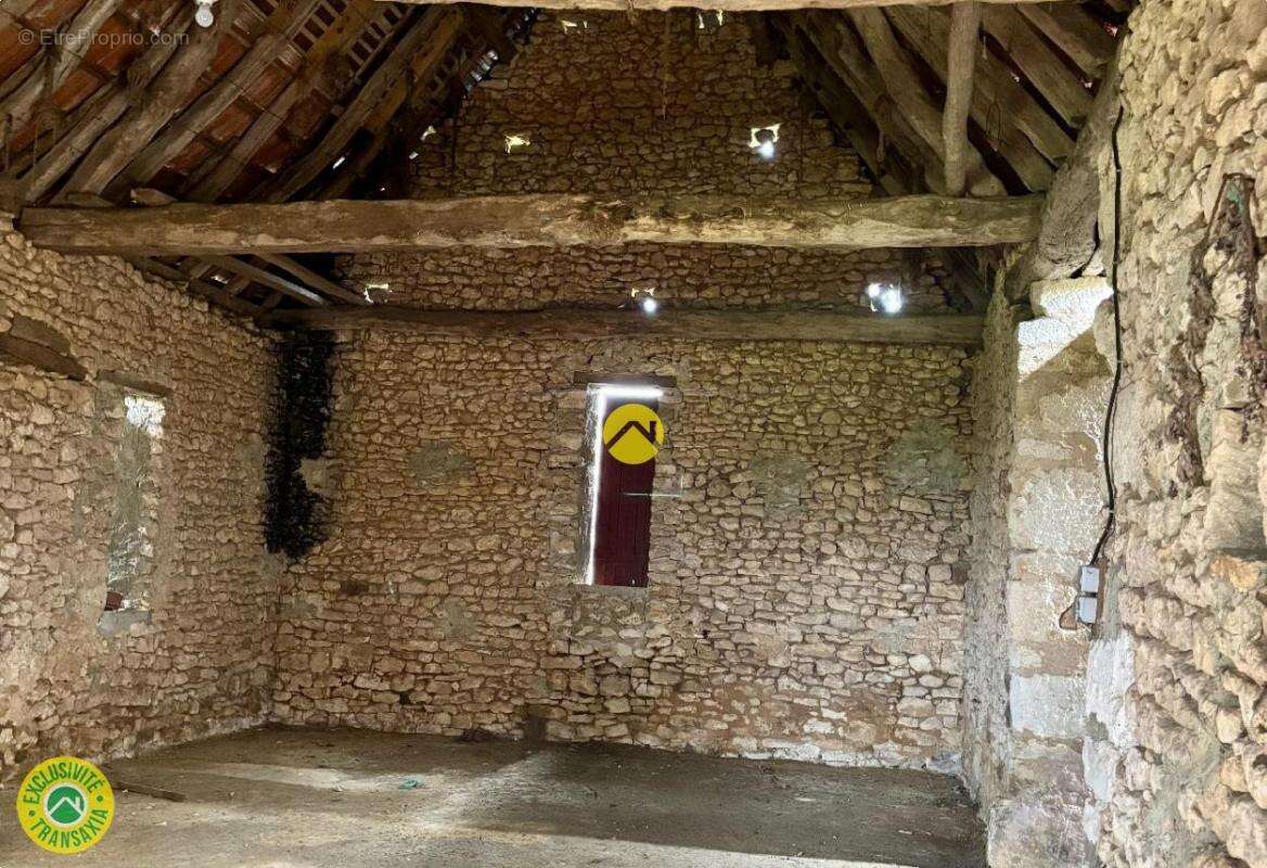 Maison à SAINTE-ALVERE