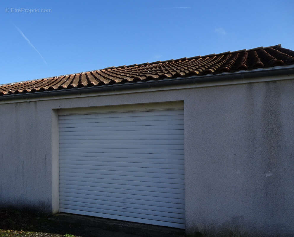Maison à FROUZINS