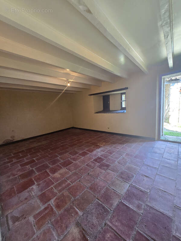 Maison à CAHUZAC-SUR-VERE