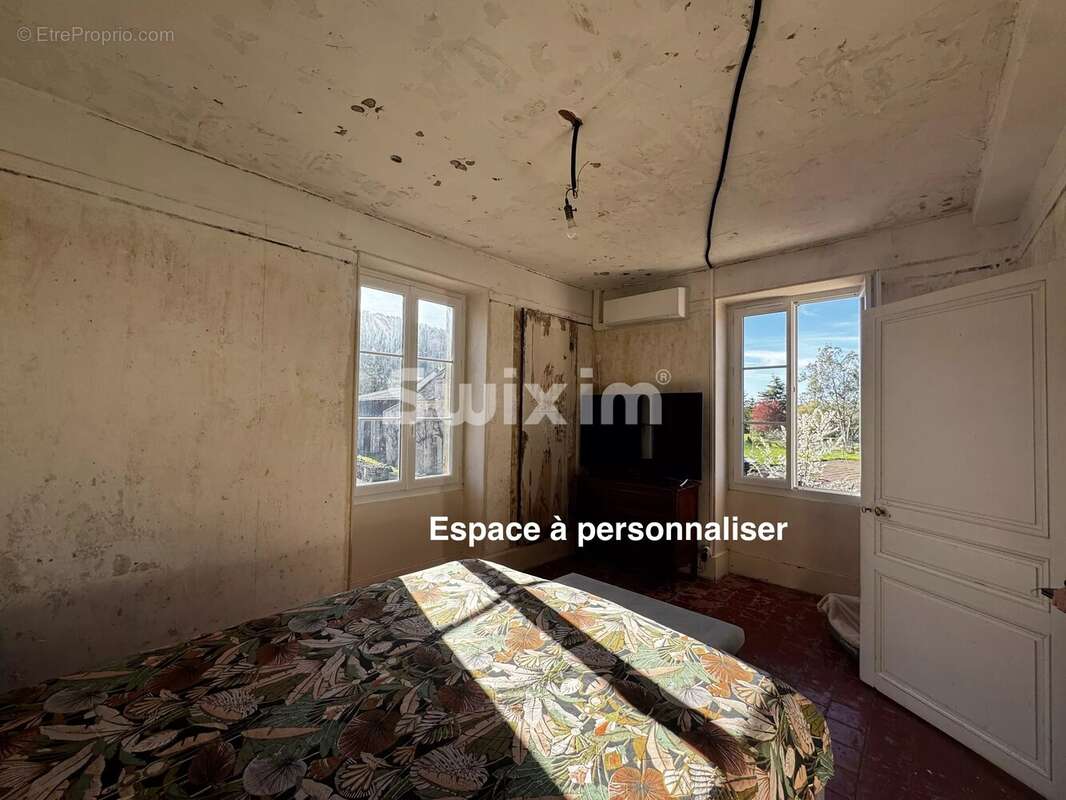 Maison à AVALLON