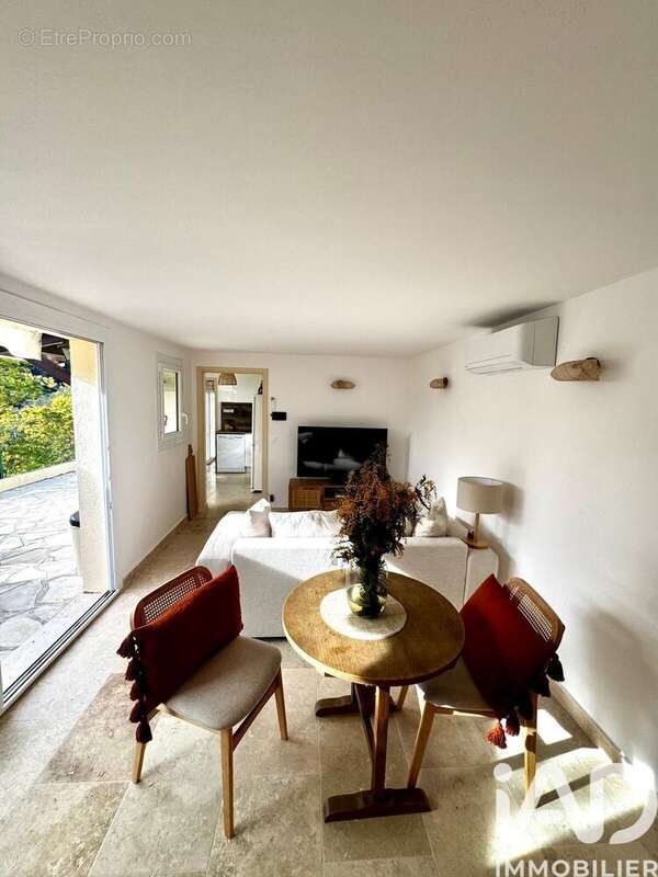 Photo 4 - Maison à MANDELIEU-LA-NAPOULE