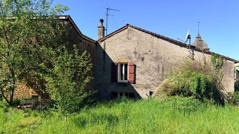 Maison à VILLECLOYE