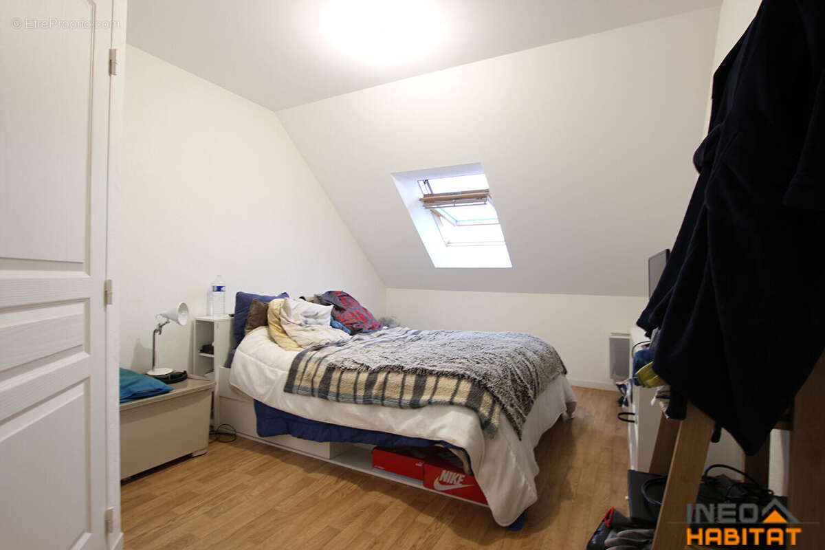 Appartement à SAINT-ARMEL