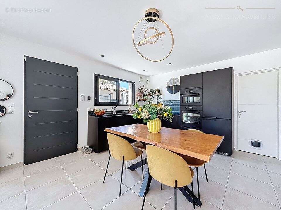 Maison à MARSEILLE-11E