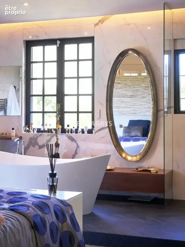 Rare villa de prestige à vendre à Gassin avec piscine et héliport - photo 21