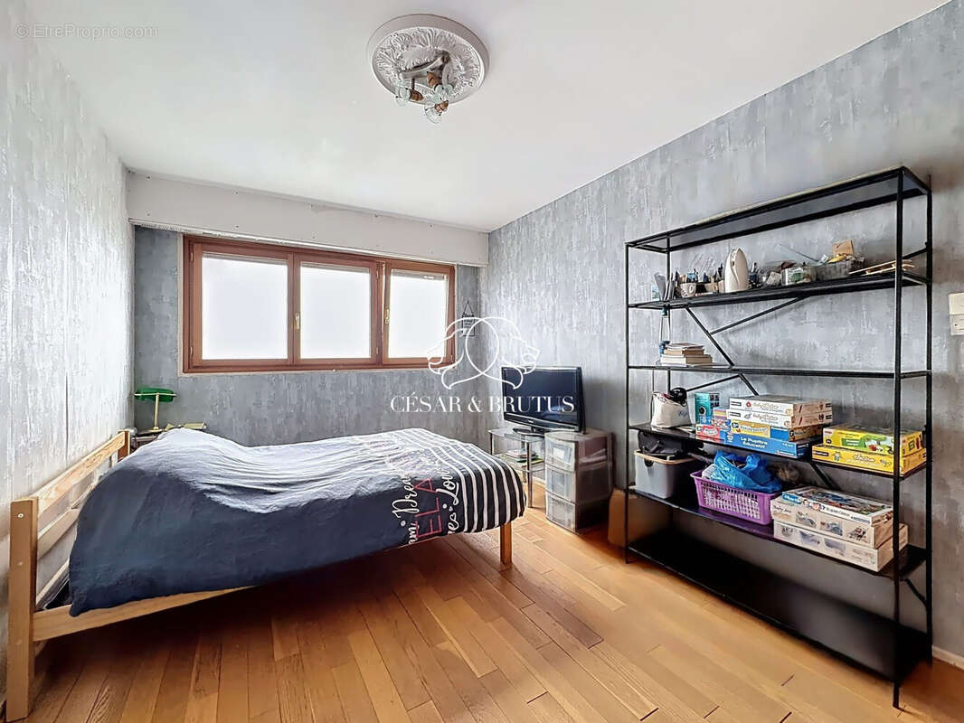 Appartement à RILLIEUX-LA-PAPE